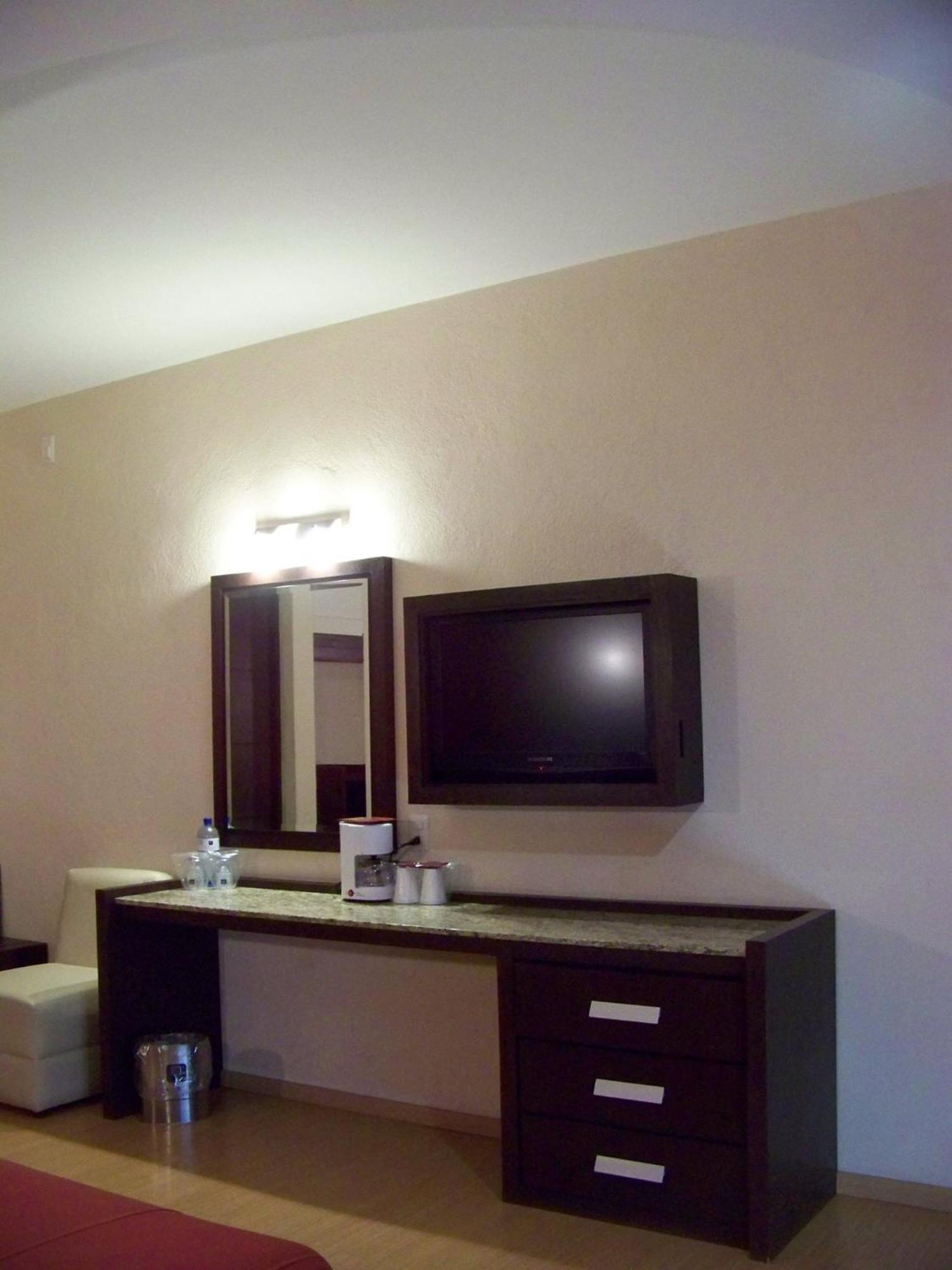 Hotel Oasis Heroica Caborca Exteriör bild